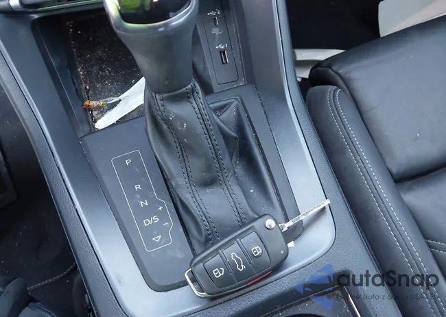 WA1DECF30M1064006: 43111501