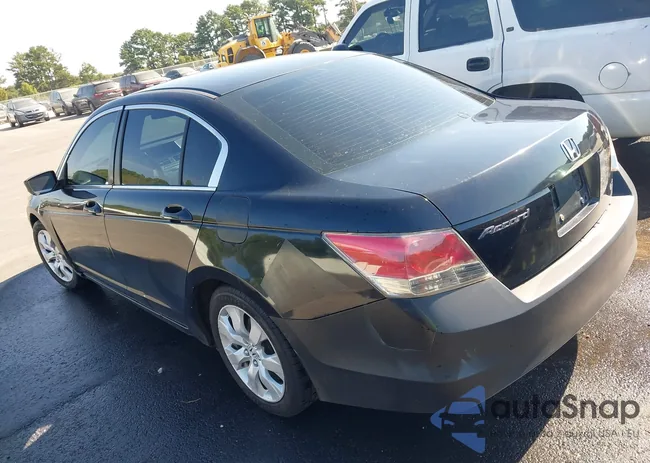 1HGCP267X8A163657: 43111628