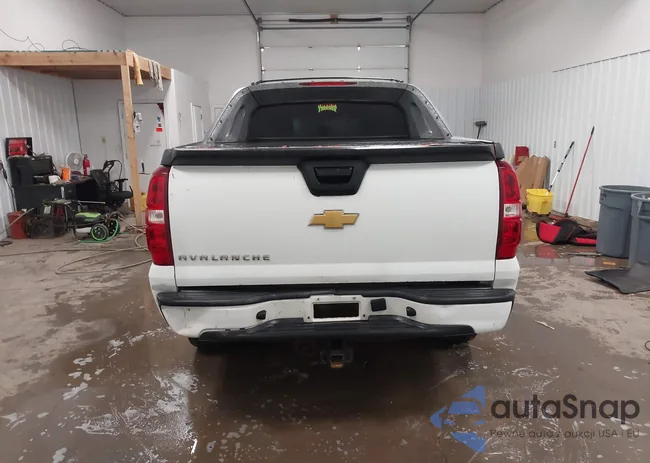 3GNVKFE00AG220397: 43110763