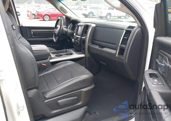 1C6RR7HT2GS390142: 43110830