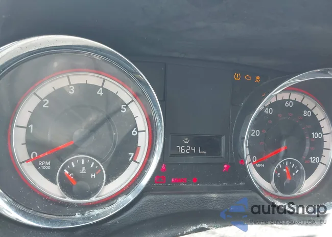 2C4RDGCG1JR215875: 43111086