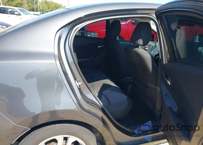 3MYDLBYV8JY331986: 43112390