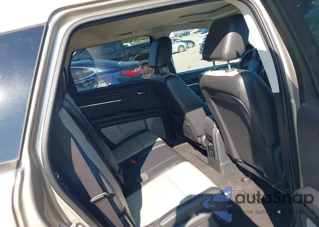 3D4GH67V69T172029: 43112540