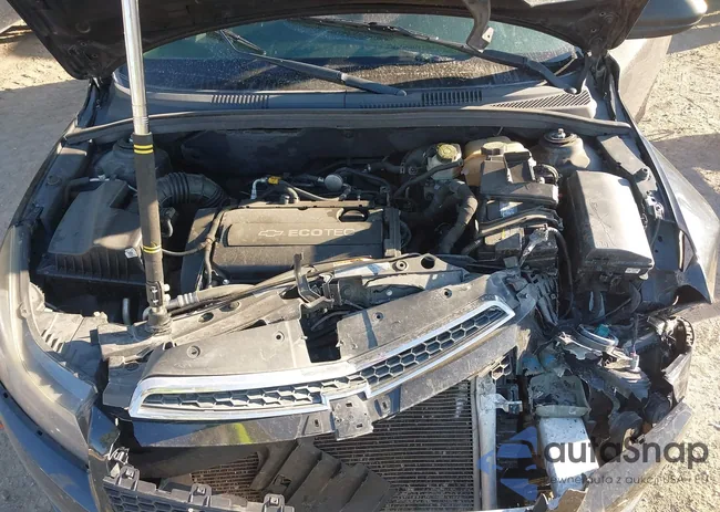 1G1PA5SH0E7416889: 43112548