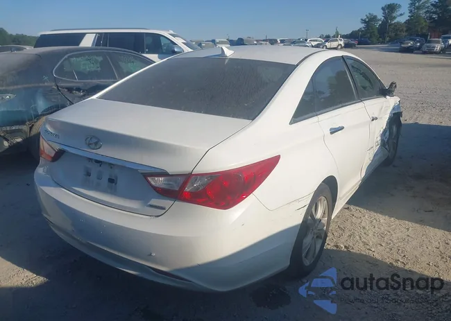 5NPEC4AC1BH010135: 43112680