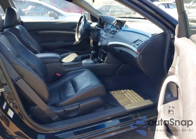 1HGCS228X9A002126: 43111786