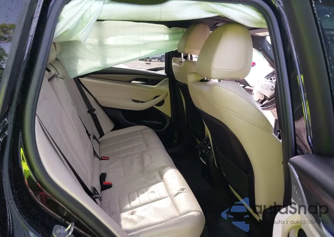 5UXTY3C09L9B66800: 43111794