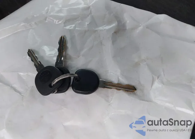 1GTR2UEA8CZ351863: 43111799