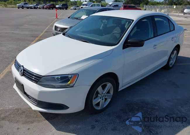 3VWLL7AJ9EM286324: 43111981