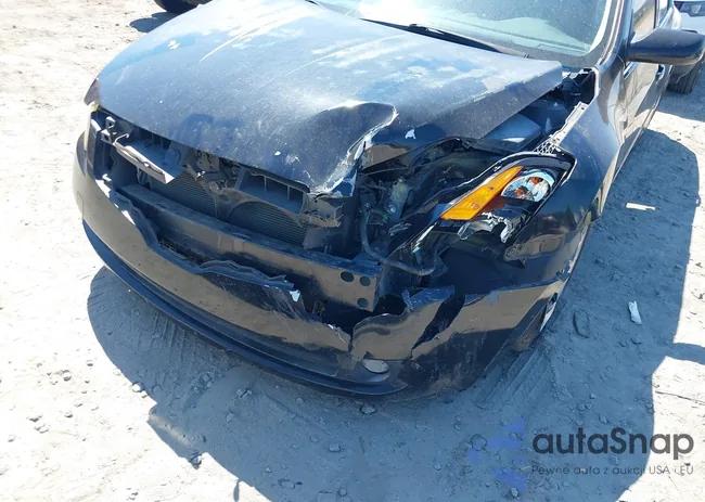 1N4AL21E68N460303: 43113143