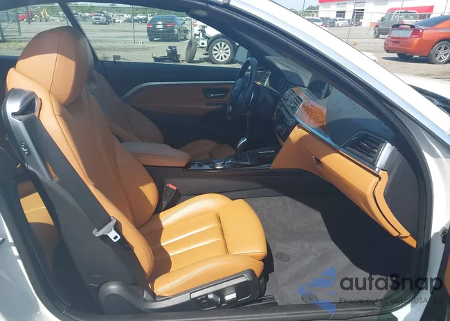 WBA4Z1C50JEC71634: 43113209