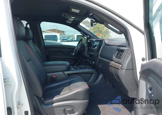 1N6AA1ED4NN105909: 43113242