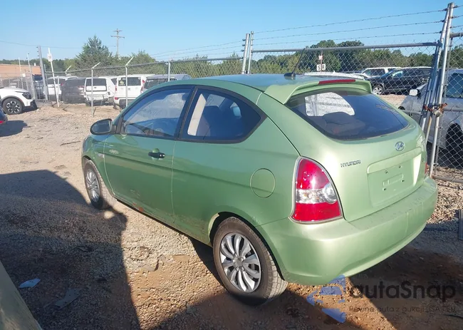 KMHCM36C18U095530: 43113350