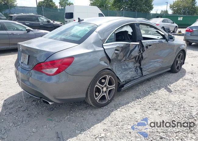 WDDSJ4EB0EN062618: 43113381