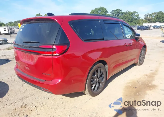 2C4RC1GG8SR533522: 43113579