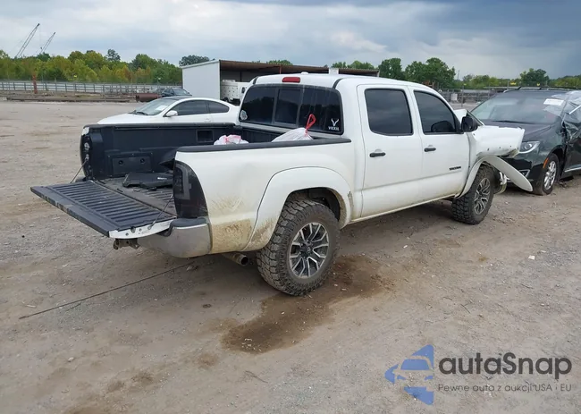 3TMLU42NX9M028576: 43113645