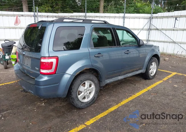 1FMCU9DG3CKA11205: 43113671