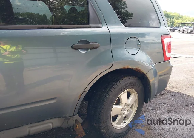 1FMCU9DG3CKA11205: 43113671