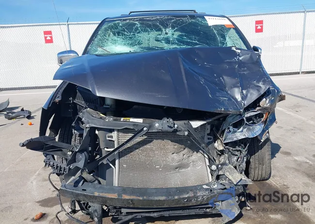 2C4RC1CG5ER368474: 43112699