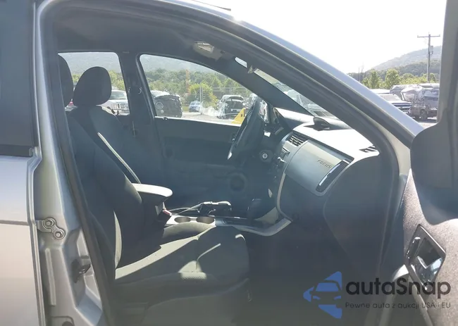 1FAHP35NX8W277905: 43112725