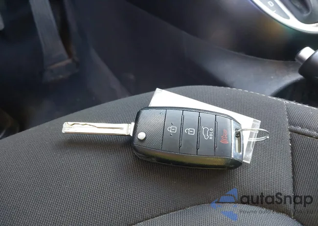 KNDJN2A28J7592659: 43112757