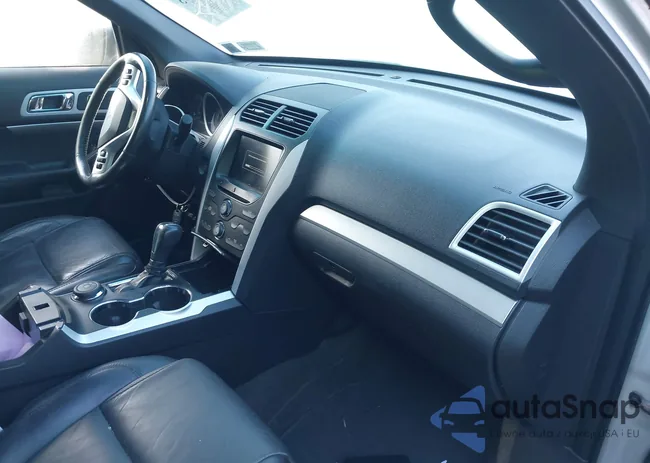 1FM5K8D86FGA11479: 43112793