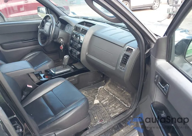 1FMCU9EG1BKA93254: 43112830