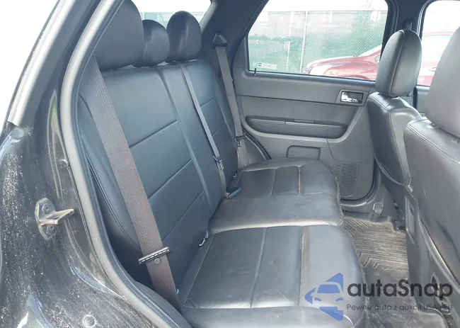 1FMCU9EG1BKA93254: 43112830