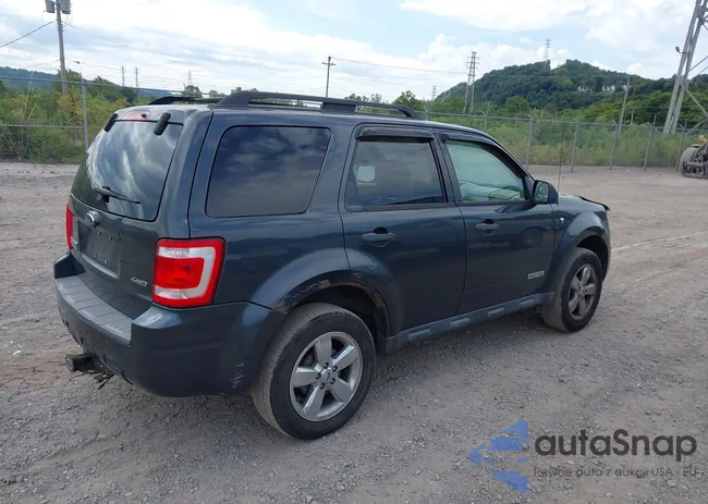 1FMCU93168KB25929: 43112887