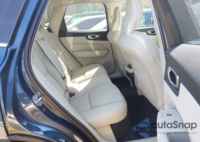 YV4L12DA4P1394886: 43112954