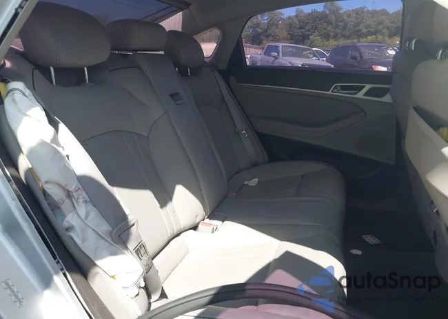 KMHGN4JF8FU058798: 43112973