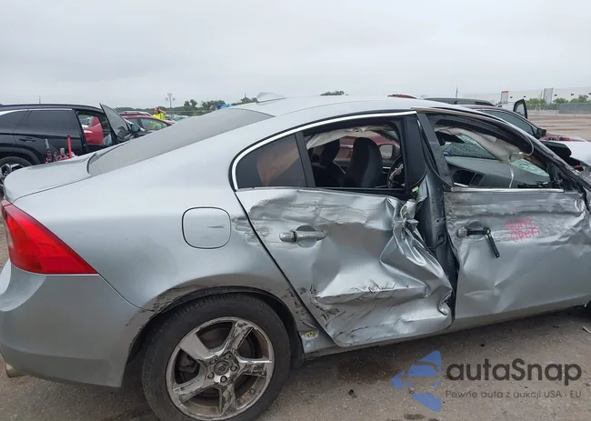 YV1612FS8D1212862: 43112996