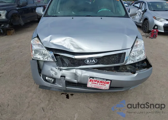 KNDMH4C78B6382904: 43114130