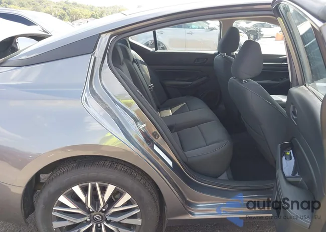 1N4BL4DV6PN385967: 43114150