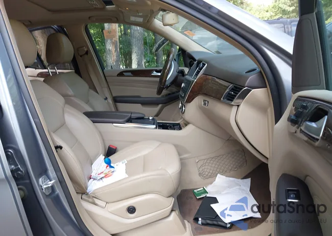 4JGDA5HB4CA095576: 43114189