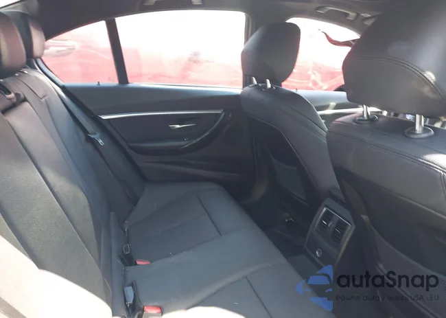 WBA8E1C3XHA156534: 43114359