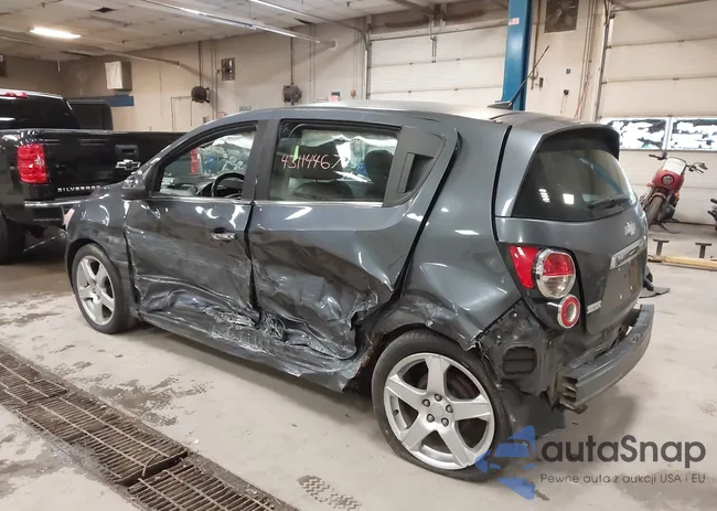 1G1JE6SG8D4174134: 43114467