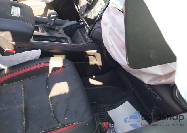 1C6SRFUP8SN728185: 43113777