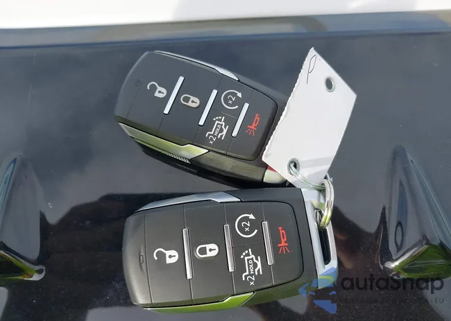 1C6SRFUP8SN728185: 43113777