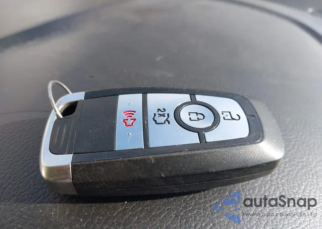 3FA6P0HD5JR165823: 43114032