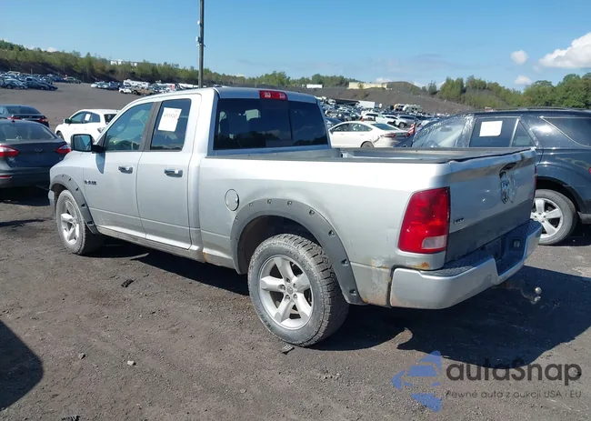 1D3HB18P29S796621: 43115243