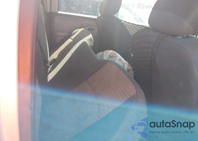 1D3HB18P29S796621: 43115243