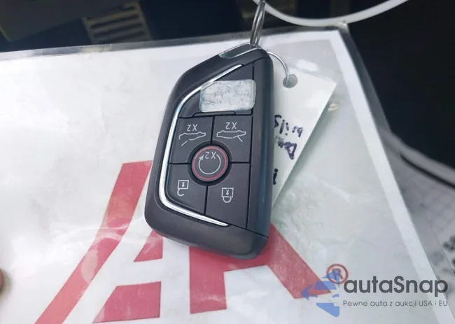 1G1YB2D4XP5100117: 43115258