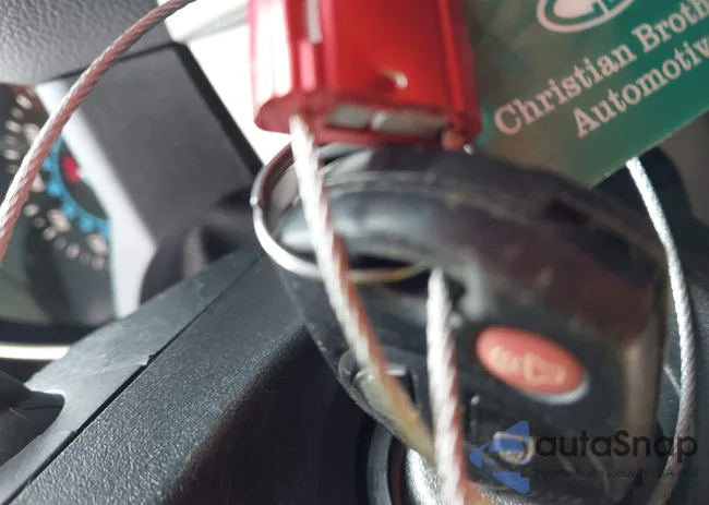 1FMCU0GX8GUB03704: 43115352