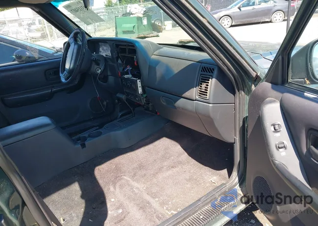 1J4FF28S7YL208407: 43115407