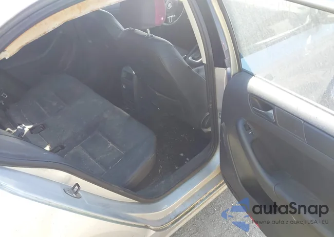 3VWDX7AJXBM346552: 43115444