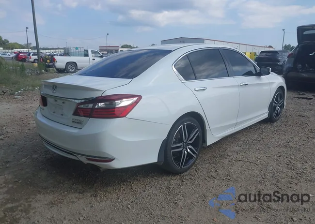 1HGCR2F16HA141967: 43115552