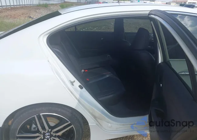 1HGCR2F16HA141967: 43115552