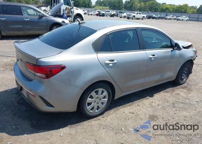 3KPA24AD2PE619627: 43114732