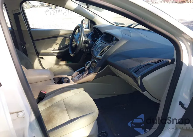 1FAHP3H20CL192101: 43114849